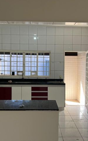 Casa para alugar com 135m², 3 quartos e 4 vagas Casa para alugar com 135m², 3 quartos e 4 vagasCozinha