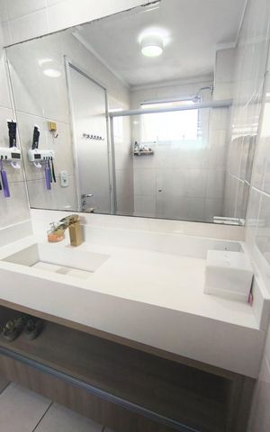 Apartamento à venda com 70m², 3 quartos e 2 vagas Apartamento à venda com 70m², 3 quartos e 2 vagasBanheiro