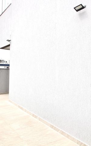 Apartamento à venda com 35m², 2 quartos e 1 vaga Apartamento à venda com 35m², 2 quartos e 1 vagaSacada