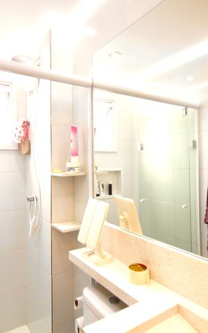 Apartamento à venda com 35m², 2 quartos e 1 vaga Apartamento à venda com 35m², 2 quartos e 1 vagaBanheiro