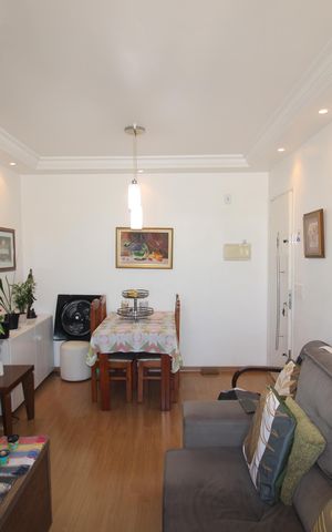 Apartamento à venda com 50m², 2 quartos e 1 vagaSala