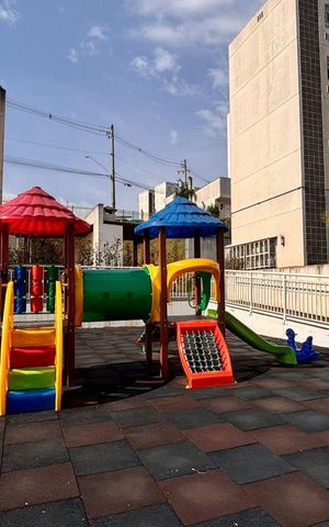 Apartamento para alugar com 48m², 2 quartos e 1 vaga Apartamento para alugar com 48m², 2 quartos e 1 vagaÁrea comum - Playground