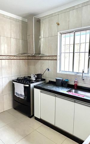 Casa à venda com 125m², 3 quartos e 1 vaga Casa à venda com 125m², 3 quartos e 1 vagaCozinha