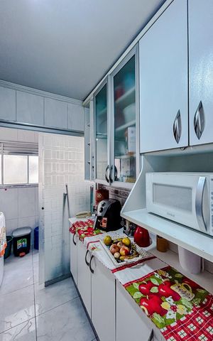 Apartamento à venda com 54m², 2 quartos e 1 vagaCozinha