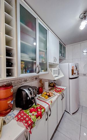 Apartamento à venda com 54m², 2 quartos e 1 vagaCozinha