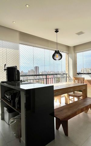 Apartamento à venda com 74m², 2 quartos e 1 vaga Apartamento à venda com 74m², 2 quartos e 1 vagaVaranda