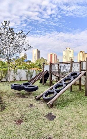 Apartamento à venda com 74m², 2 quartos e 1 vaga Apartamento à venda com 74m², 2 quartos e 1 vagaÁrea comum - Playground