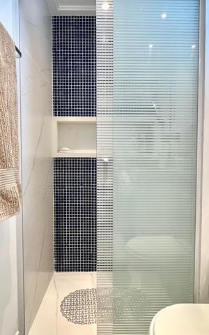 Apartamento à venda com 74m², 2 quartos e 1 vaga Apartamento à venda com 74m², 2 quartos e 1 vagaBanheiro Corredor