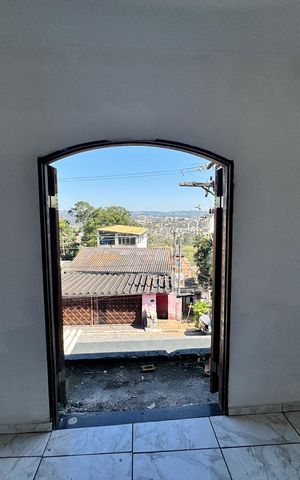 Casa para alugar com 328m², 6 quartos e 4 vagas Casa para alugar com 328m², 6 quartos e 4 vagasQuarto