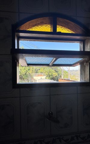 Casa para alugar com 328m², 6 quartos e 4 vagas