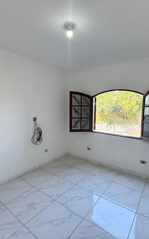 Casa para alugar com 328m², 6 quartos e 4 vagas