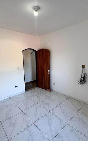 Casa para alugar com 328m², 6 quartos e 4 vagas