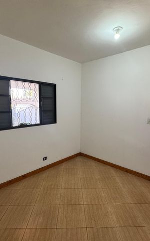 Casa para alugar com 328m², 6 quartos e 4 vagas