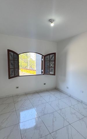 Casa para alugar com 328m², 6 quartos e 4 vagas
