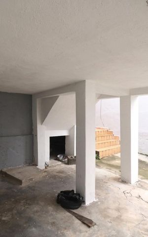 Casa para alugar com 141m², 2 quartos e 1 vaga Casa para alugar com 141m², 2 quartos e 1 vagaÁrea externa