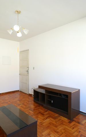 Apartamento para alugar com 95m², 2 quartos e 1 vagaSala
