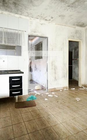 Casa à venda com 180m², 4 quartos e sem vaga