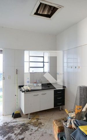 Casa à venda com 180m², 4 quartos e sem vaga