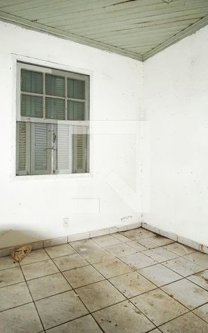 Casa à venda com 180m², 4 quartos e sem vaga