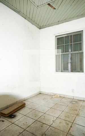 Casa à venda com 180m², 4 quartos e sem vaga