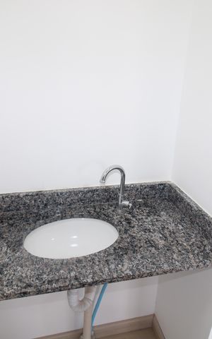 Apartamento para alugar com 35m², 2 quartos e sem vagaBanheiro