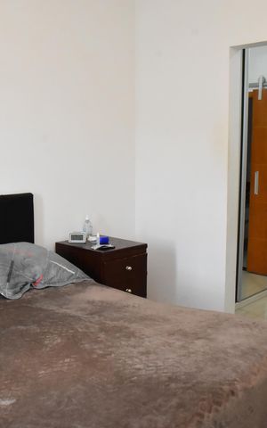 Casa de condomínio à venda com 331m², 5 quartos e 4 vagas Casa de condomínio à venda com 331m², 5 quartos e 4 vagasSuite