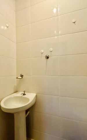 Apartamento à venda com 75m², 2 quartos e sem vaga
