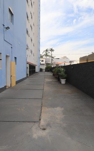 Apartamento para alugar com 76m², 3 quartos e 1 vagaÁrea comum