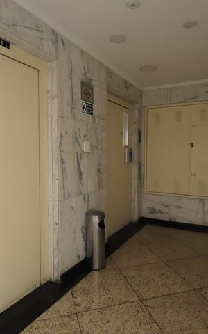 Apartamento para alugar com 76m², 3 quartos e 1 vagaHall social
