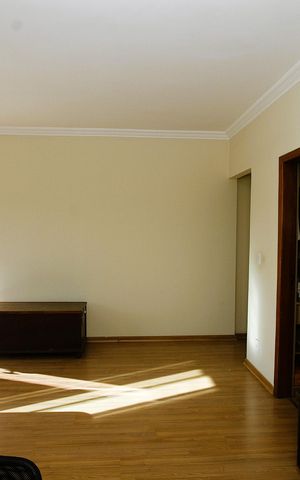 Casa à venda com 240m², 3 quartos e 6 vagasQuarto 1 - Suíte