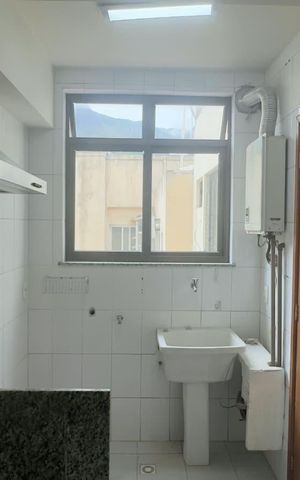 Apartamento à venda com 210m², 3 quartos e 2 vagas Apartamento à venda com 210m², 3 quartos e 2 vagasBanheiro