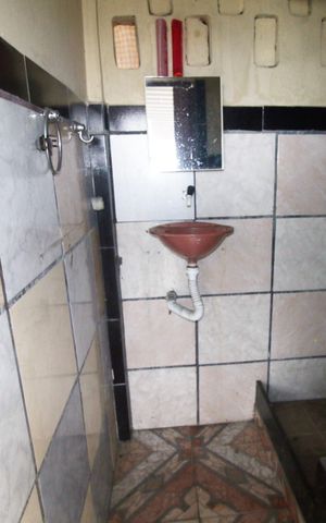 Casa à venda com 300m², 2 quartos e 1 vagaBanheiro do terraço