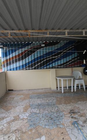 Casa à venda com 300m², 2 quartos e 1 vagaTerraço
