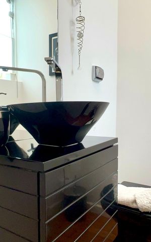 Apartamento à venda com 80m², 2 quartos e 1 vaga Apartamento à venda com 80m², 2 quartos e 1 vagaLavabo