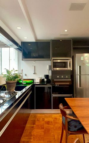 Apartamento à venda com 80m², 2 quartos e 1 vaga Apartamento à venda com 80m², 2 quartos e 1 vagaCozinha