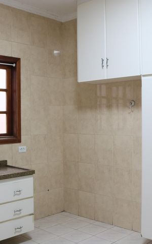 Casa para alugar com 250m², 4 quartos e 4 vagasCozinha