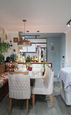 Apartamento à venda com 64m², 2 quartos e 2 vagasSala