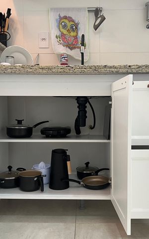 Apartamento para alugar com 55m², 1 quarto e 1 vaga Apartamento para alugar com 55m², 1 quarto e 1 vagaCozinha - Armários