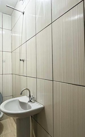 Casa para alugar com 55m², 1 quarto e sem vaga Casa para alugar com 55m², 1 quarto e sem vagaBanheiro