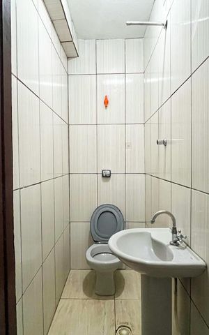 Casa para alugar com 55m², 1 quarto e sem vaga Casa para alugar com 55m², 1 quarto e sem vagaBanheiro