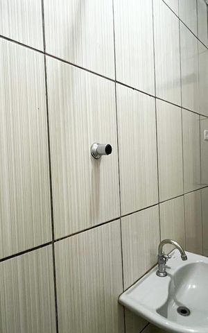 Casa para alugar com 55m², 1 quarto e sem vaga Casa para alugar com 55m², 1 quarto e sem vagaBanheiro