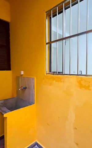Casa para alugar com 55m², 1 quarto e sem vaga Casa para alugar com 55m², 1 quarto e sem vagaÁrea de Serviço