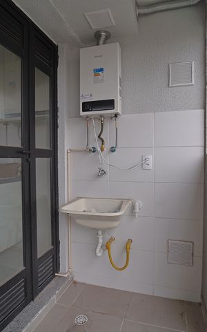 Apartamento para alugar com 42m², 2 quartos e sem vagaÁrea de Serviço e varanda