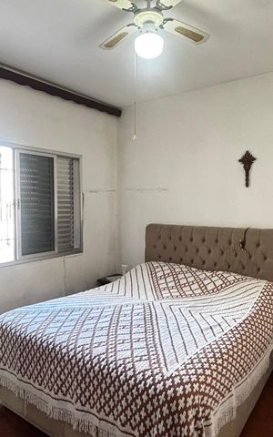 Casa à venda com 370m², 3 quartos e 3 vagas Casa à venda com 370m², 3 quartos e 3 vagasSuite
