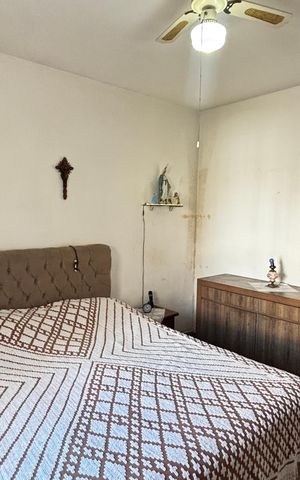 Casa à venda com 370m², 3 quartos e 3 vagas Casa à venda com 370m², 3 quartos e 3 vagasSuite