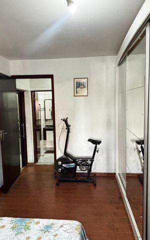 Casa à venda com 370m², 3 quartos e 3 vagas Casa à venda com 370m², 3 quartos e 3 vagasQuarto 1