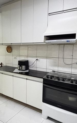 Casa à venda com 370m², 3 quartos e 3 vagas Casa à venda com 370m², 3 quartos e 3 vagasCozinha