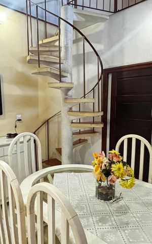 Casa à venda com 370m², 3 quartos e 3 vagas Casa à venda com 370m², 3 quartos e 3 vagasCozinha
