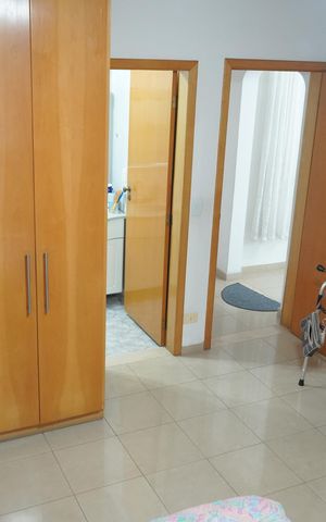 Casa à venda com 140m², 3 quartos e 2 vagasSuíte
