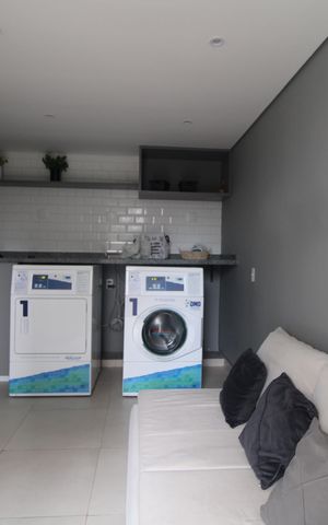 Apartamento à venda com 35m², 2 quartos e sem vagaÁrea comum / lavanderia
